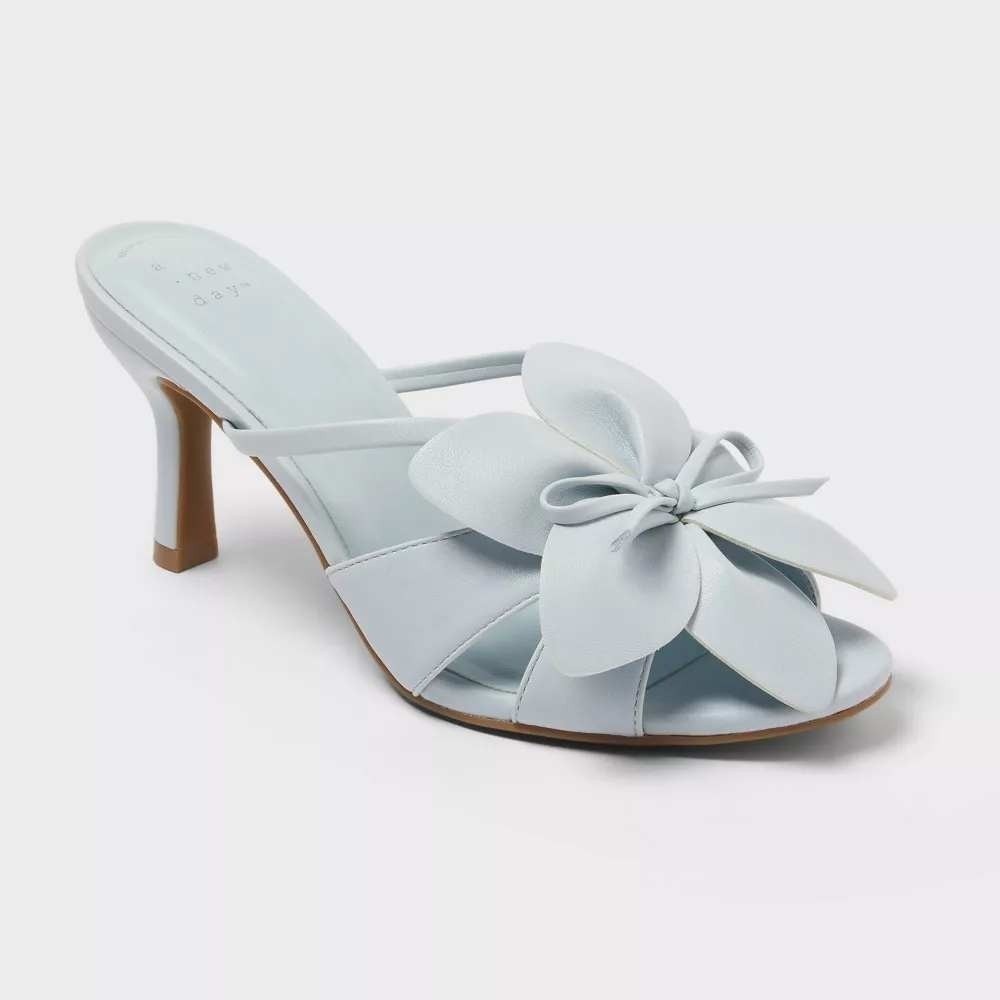 A New Day Domenica Heels Womens 8.5 Light Blue Flower Stiletto Memory Foam NWT